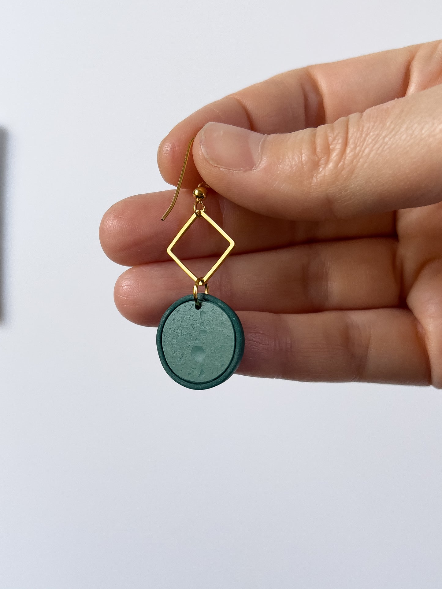 Sweater Circle Dangles - Spruce